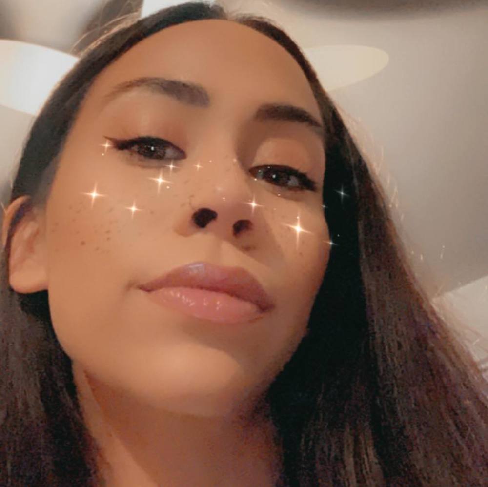 Meet your Posher, Alexus